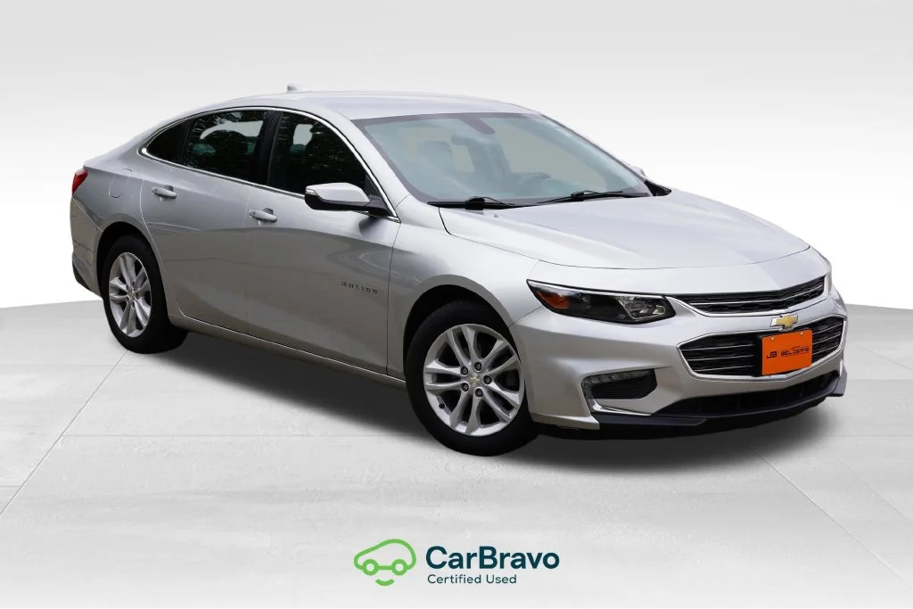 2016 Chevrolet Malibu LT FWD photo