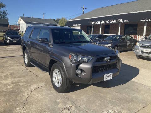 2016 Toyota 4Runner SR5 RWD photo