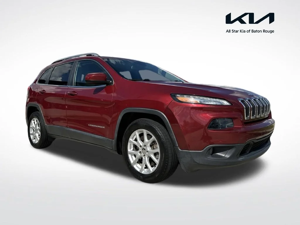 2017 Jeep Cherokee Latitude FWD photo
