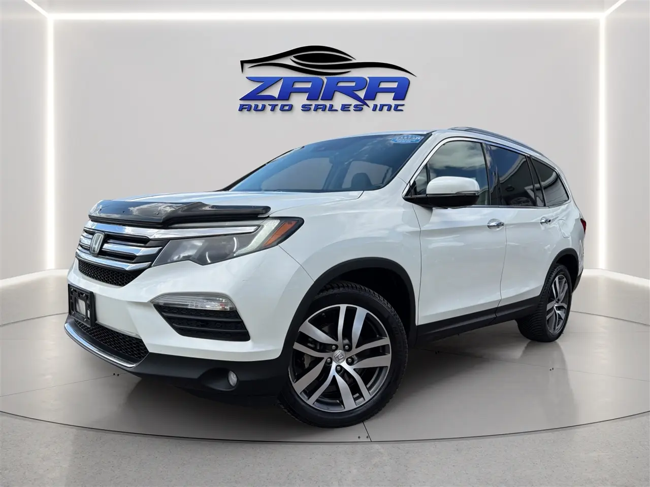 2016 Honda Pilot Touring AWD photo