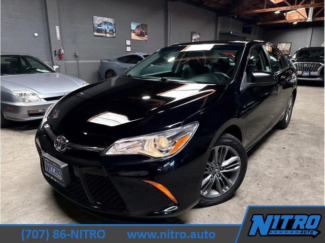 2017 Toyota Camry SE FWD photo