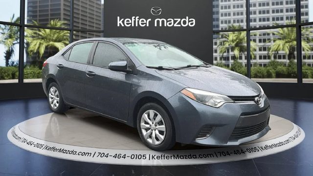 2016 Toyota Corolla LE FWD photo