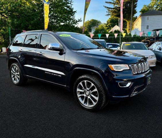 2017 Jeep Grand Cherokee Overland 4WD photo