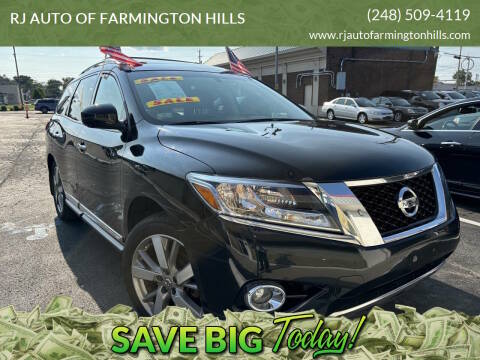 2016 Nissan Pathfinder Platinum 4WD photo