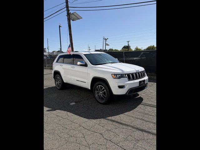 2017 Jeep Grand Cherokee Limited 4WD photo