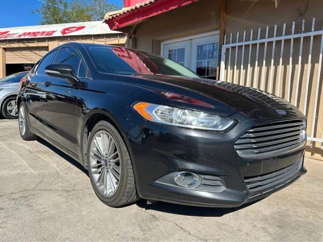 2015 Ford Fusion SE FWD photo