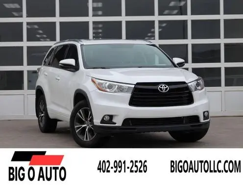 2016 Toyota Highlander XLE AWD photo