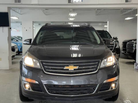 2017 Chevrolet Traverse LT FWD photo