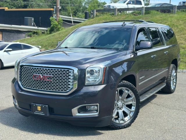 2016 GMC Yukon XL Denali 4WD photo