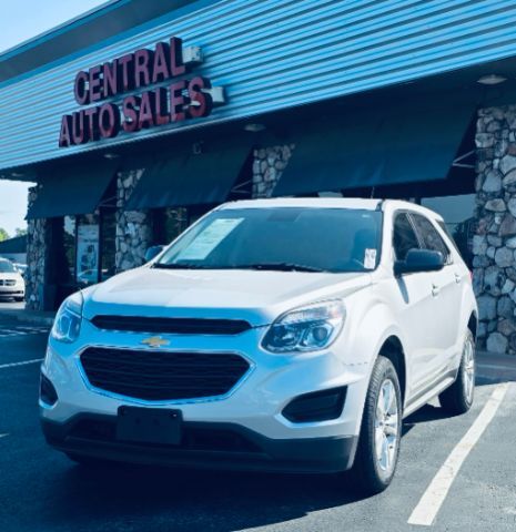 2017 Chevrolet Equinox LS FWD photo