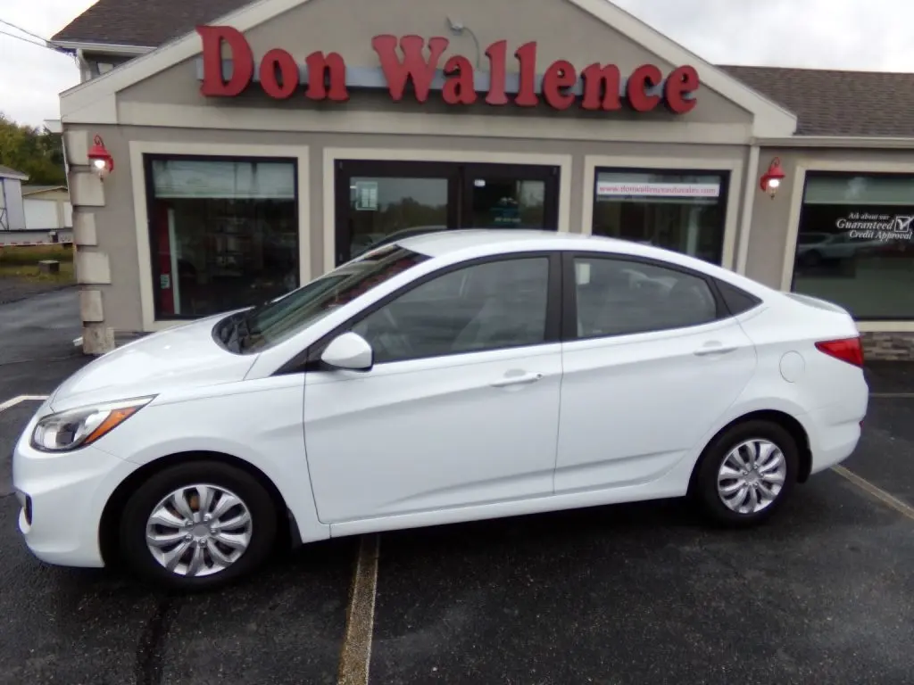2016 Hyundai Accent SE FWD photo