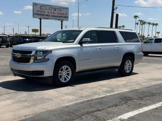 2015 Chevrolet Suburban LT 4WD photo