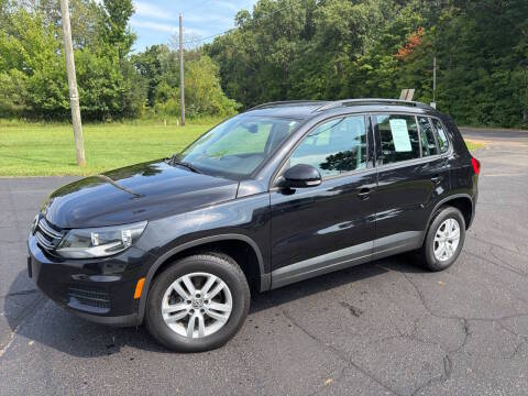 2017 Volkswagen Tiguan S AWD photo