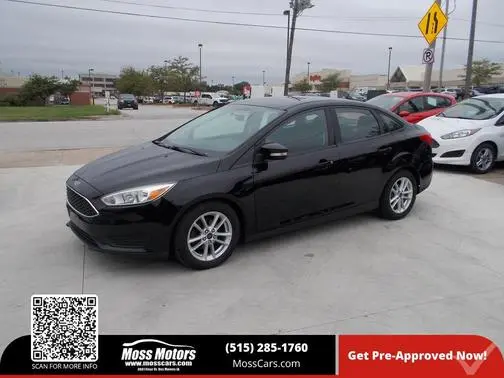 2016 Ford Focus SE FWD photo