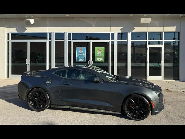2017 Chevrolet Camaro 2SS RWD photo