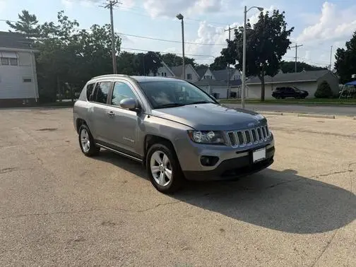 2017 Jeep Compass Latitude 4WD photo