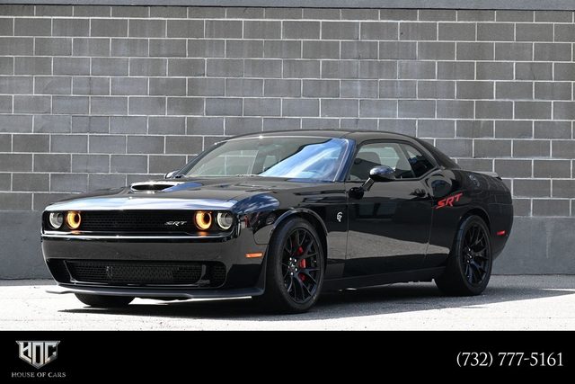 2016 Dodge Challenger SRT Hellcat RWD photo