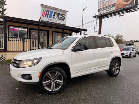 2017 Volkswagen Tiguan Sport FWD photo