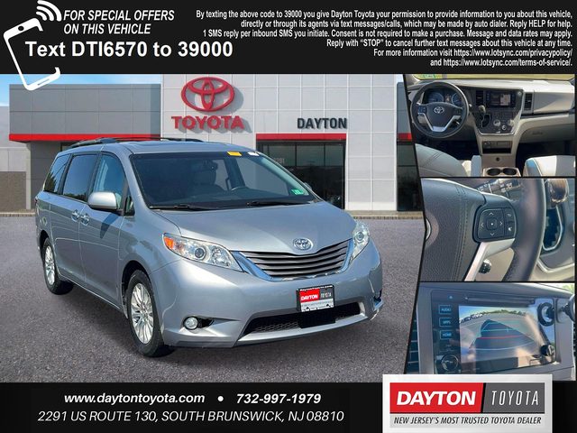 2017 Toyota Sienna XLE FWD photo