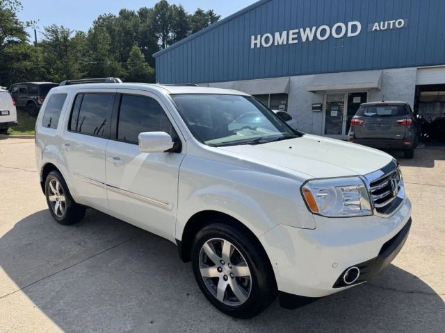 2015 Honda Pilot Touring FWD photo