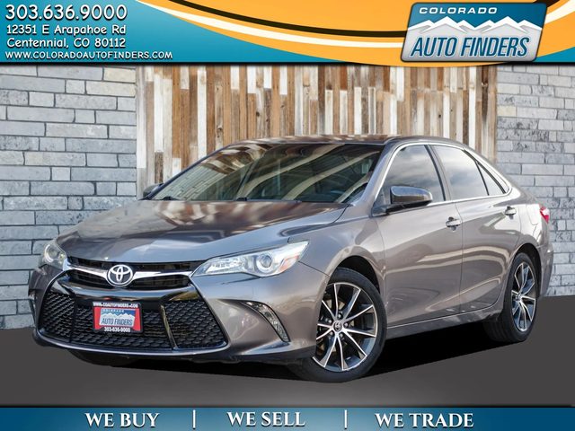 2017 Toyota Camry XSE FWD photo