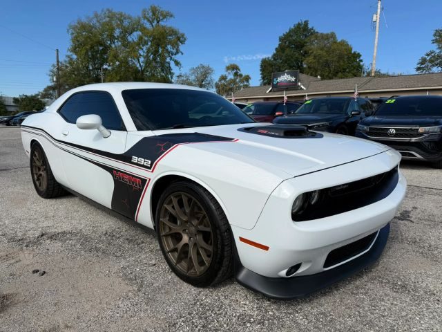 2015 Dodge Challenger R/T Scat Pack Shaker RWD photo
