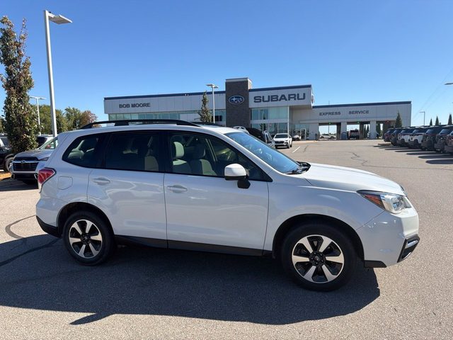 2017 Subaru Forester Premium AWD photo