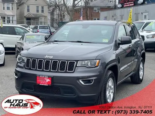 2017 Jeep Grand Cherokee Laredo 4WD photo