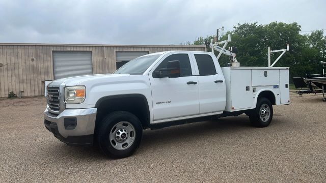 2016 GMC Sierra 2500HD RWD photo