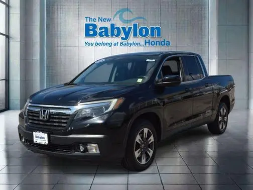 2017 Honda Ridgeline RTL-T AWD photo