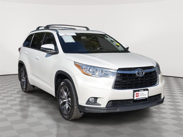 2016 Toyota Highlander XLE AWD photo