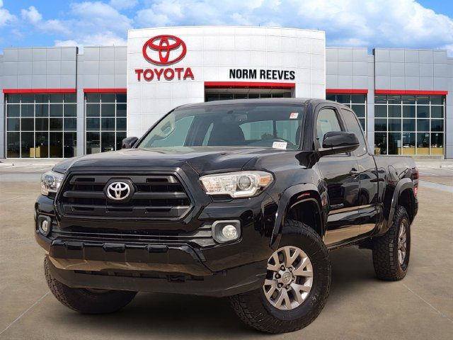 2017 Toyota Tacoma SR5 RWD photo