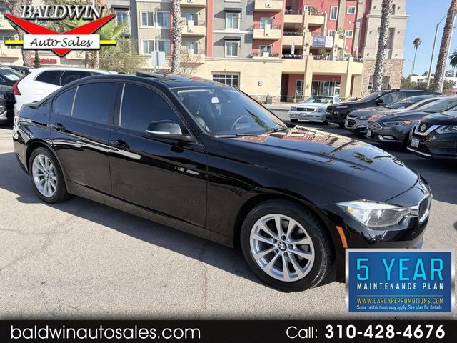 2016 BMW 3 Series 320i RWD photo