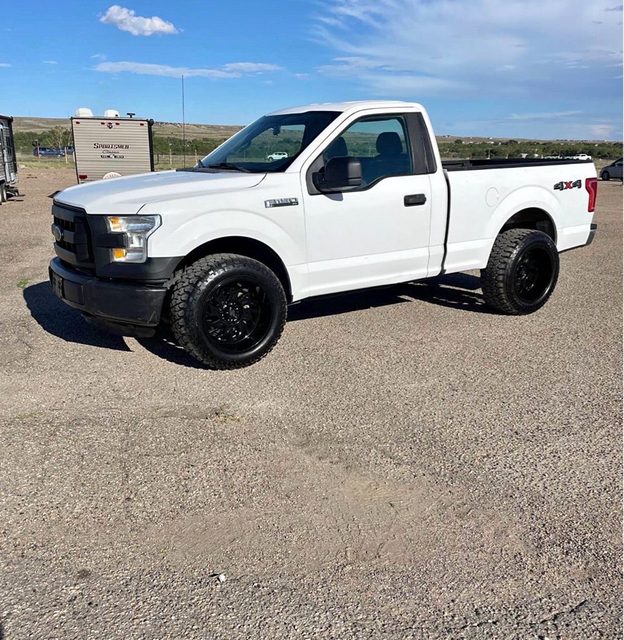 2016 Ford F-150 XL 4WD photo