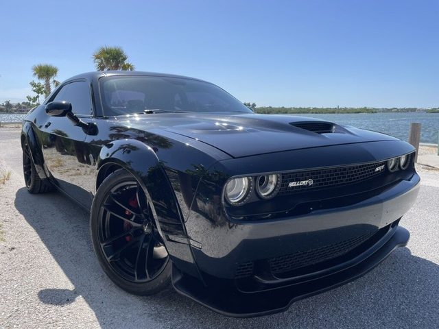 2016 Dodge Challenger SRT Hellcat RWD photo