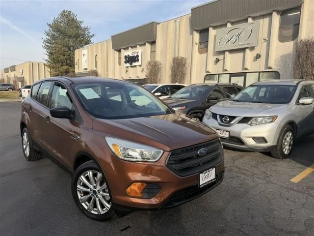 2017 Ford Escape S FWD photo