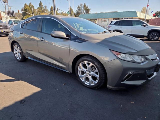 2017 Chevrolet Volt Premier FWD photo