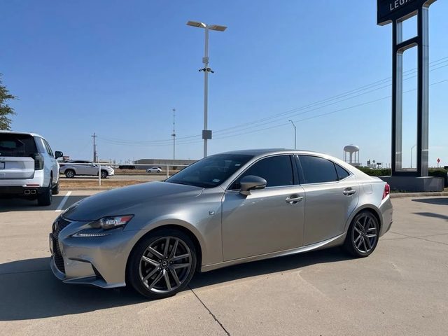 2016 Lexus IS  RWD photo
