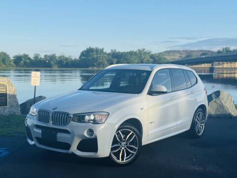 2017 BMW X3 xDrive28i AWD photo