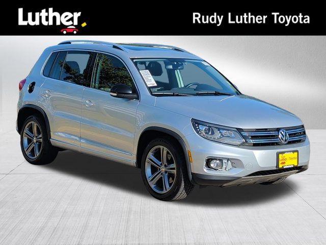 2017 Volkswagen Tiguan Sport AWD photo