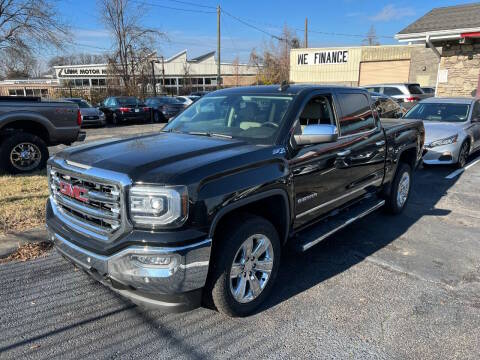 2017 GMC Sierra 1500 SLT 4WD photo