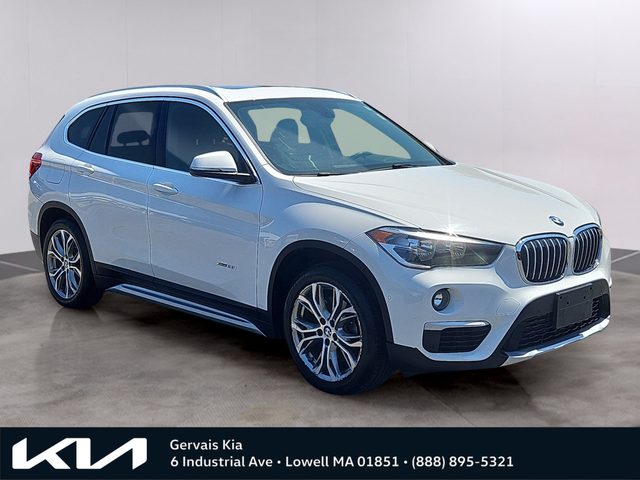 2017 BMW X1 xDrive28i AWD photo