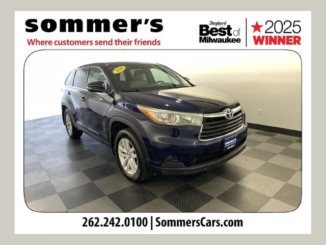 2016 Toyota Highlander LE AWD photo