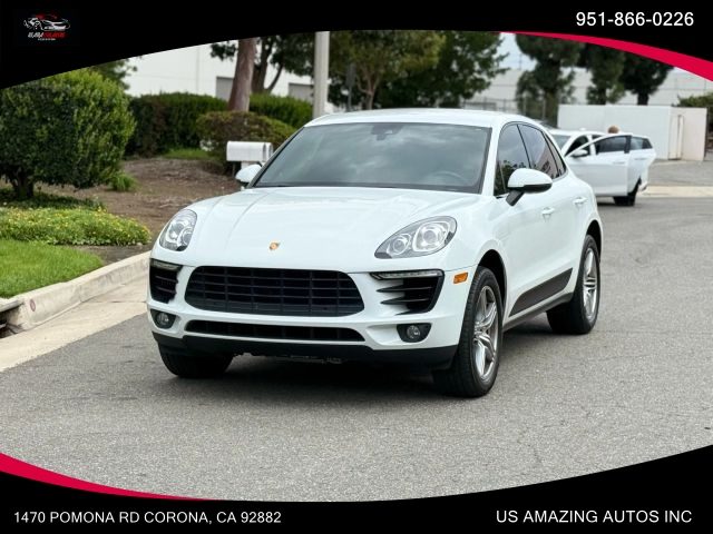 2017 Porsche Macan S AWD photo