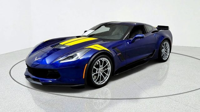 2017 Chevrolet Corvette Grand Sport 2LT RWD photo