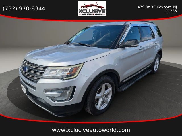 2017 Ford Explorer XLT 4WD photo