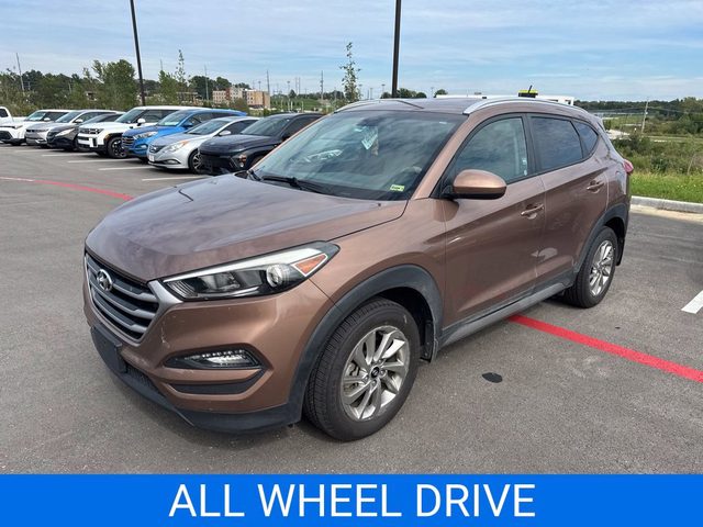 2017 Hyundai Tucson SE AWD photo