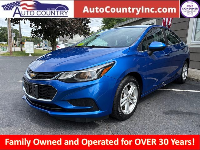 2017 Chevrolet Cruze LT FWD photo