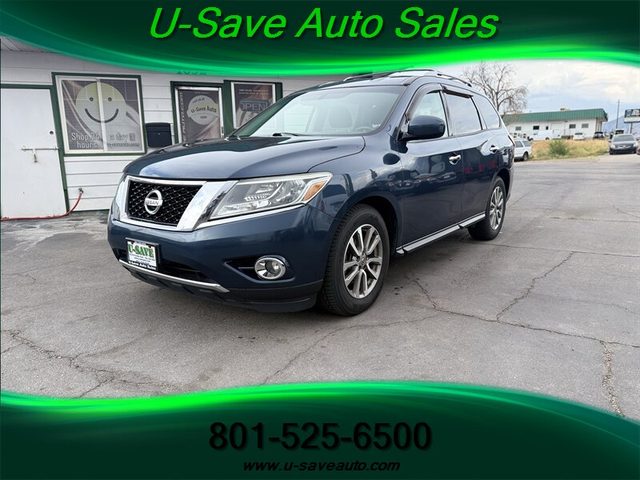 2015 Nissan Pathfinder SV 4WD photo