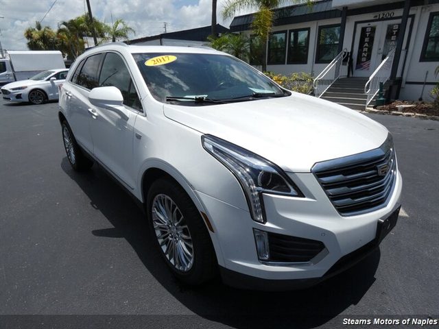 2017 Cadillac XT5 Luxury AWD AWD photo